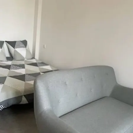 Centre-ville Rempart Wifi Netflix. Angouleme
